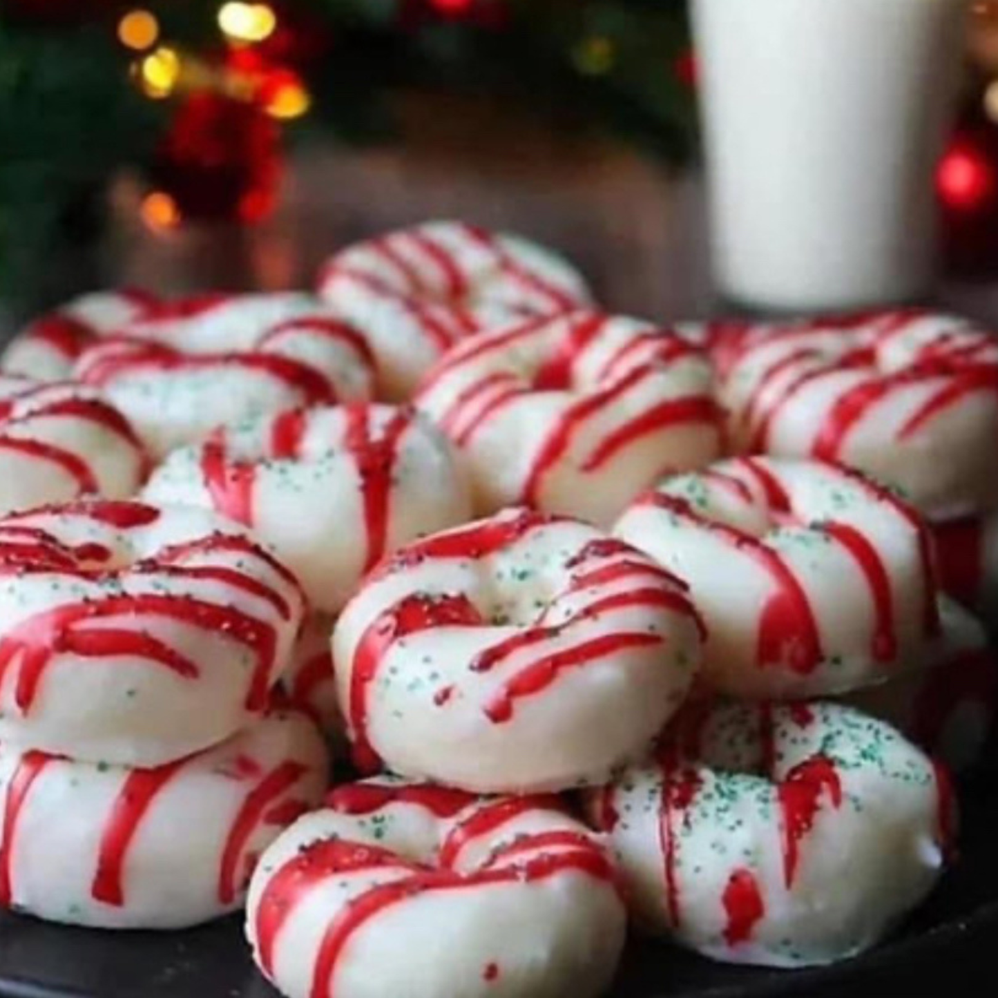 Christmas Tree Cake Donut Melts